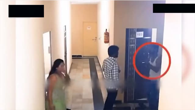 Change Wife Caught Two Couples On Hotel – Desi sex video