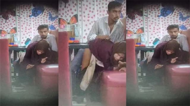 Hijabi Girlfriend Fucked With Lover In Restaurant